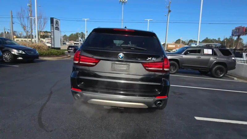 BMW X5 ПОДГРЕВ* КАМЕРА* ПАНОРАМА* ОБДУХВАНЕ* ХЕДЪП* КЕЙЛЕ, снимка 2 - Автомобили и джипове - 48603820