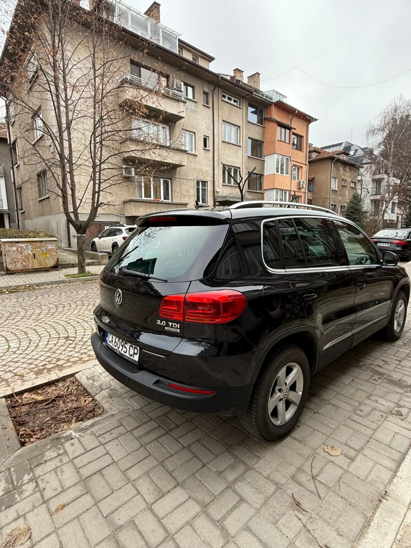 VW Tiguan, снимка 3 - Автомобили и джипове - 52789645