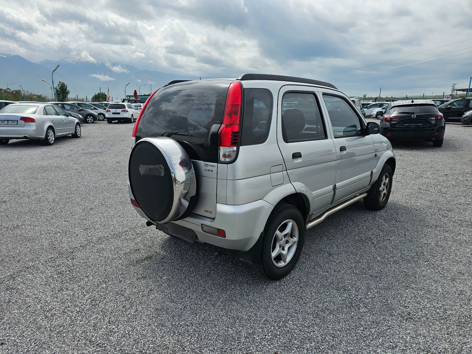 Daihatsu Terios 1.3 benzin 4x4  - изображение 6