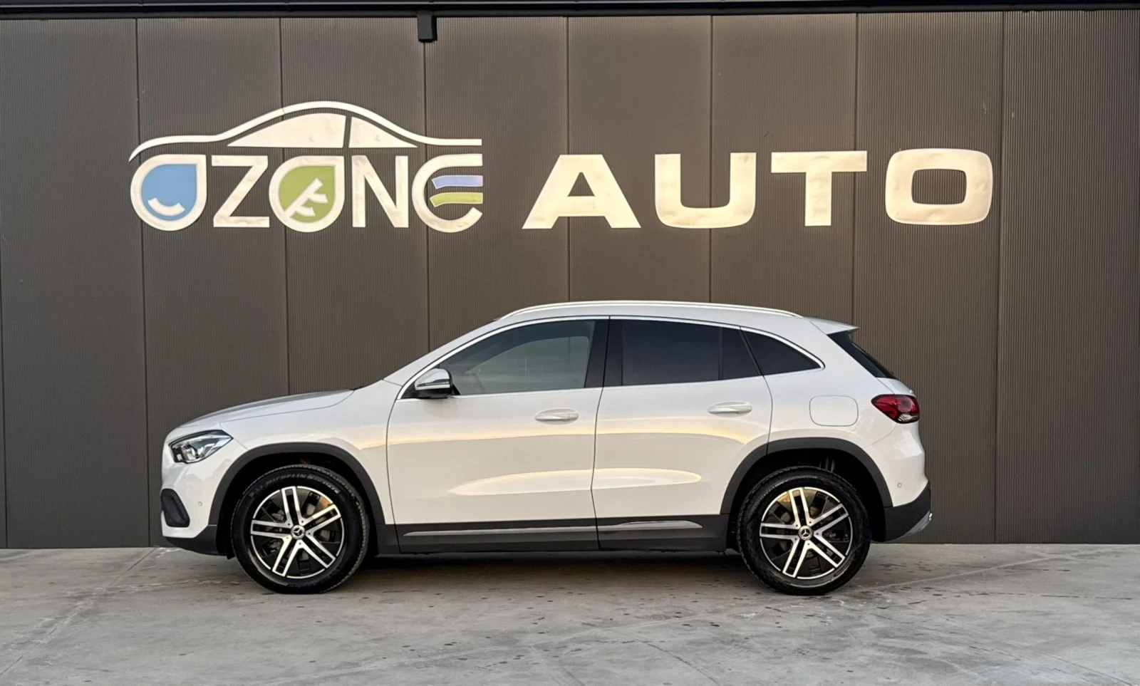 Mercedes-Benz GLA 200d - изображение 4