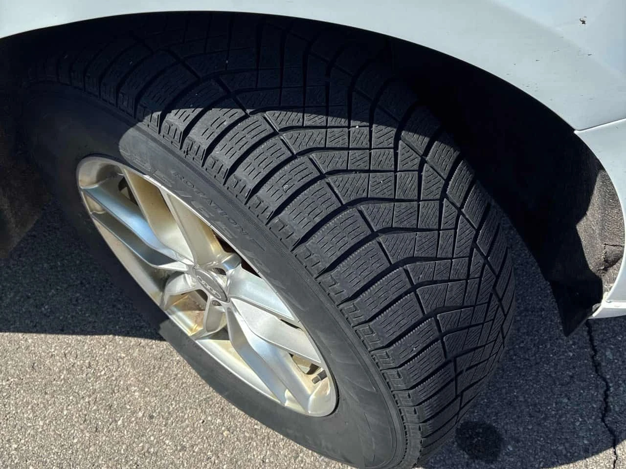 Audi Q5 * 2.0T Progressiv * CARFAX * БЕЗ ПЪРВОНАЧАЛНА ВНОС, снимка 7 - Автомобили и джипове - 54139932