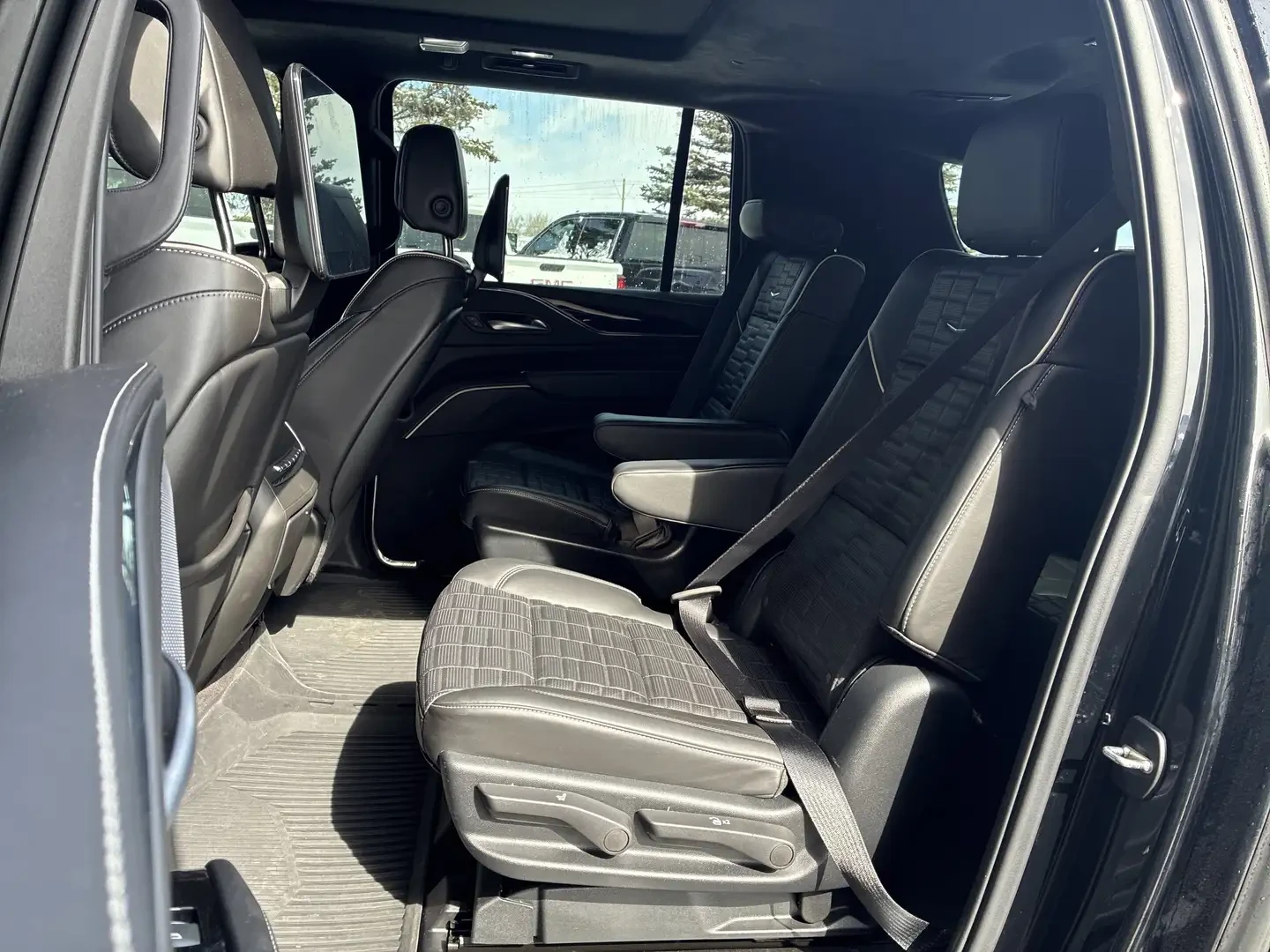 Cadillac Escalade V SERIES/ESV/����������/360/����� | Mobile.bg � ����������� 7