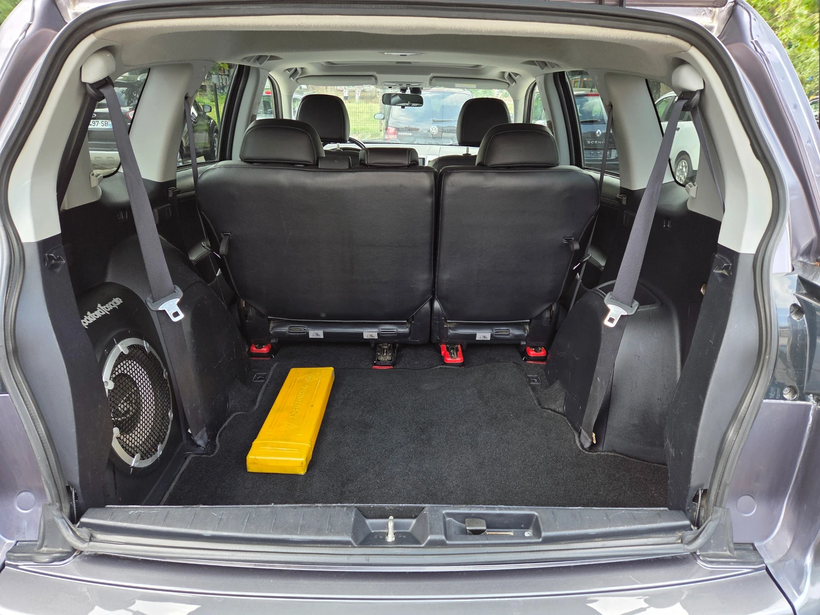 Mitsubishi Outlander 2.2 DID, снимка 12 - Автомобили и джипове - 55067062