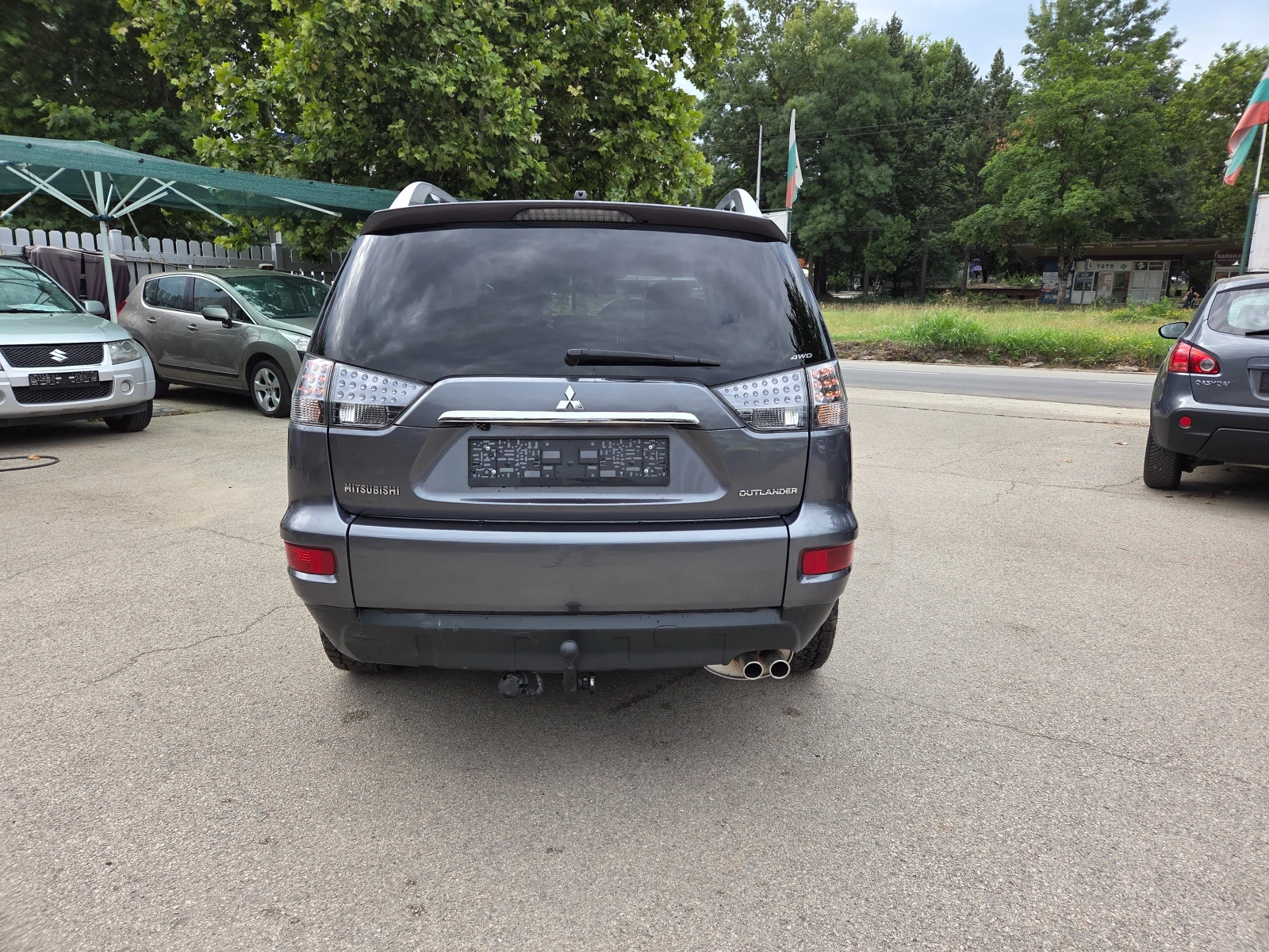 Mitsubishi Outlander 2.2 DID, снимка 6 - Автомобили и джипове - 55067062