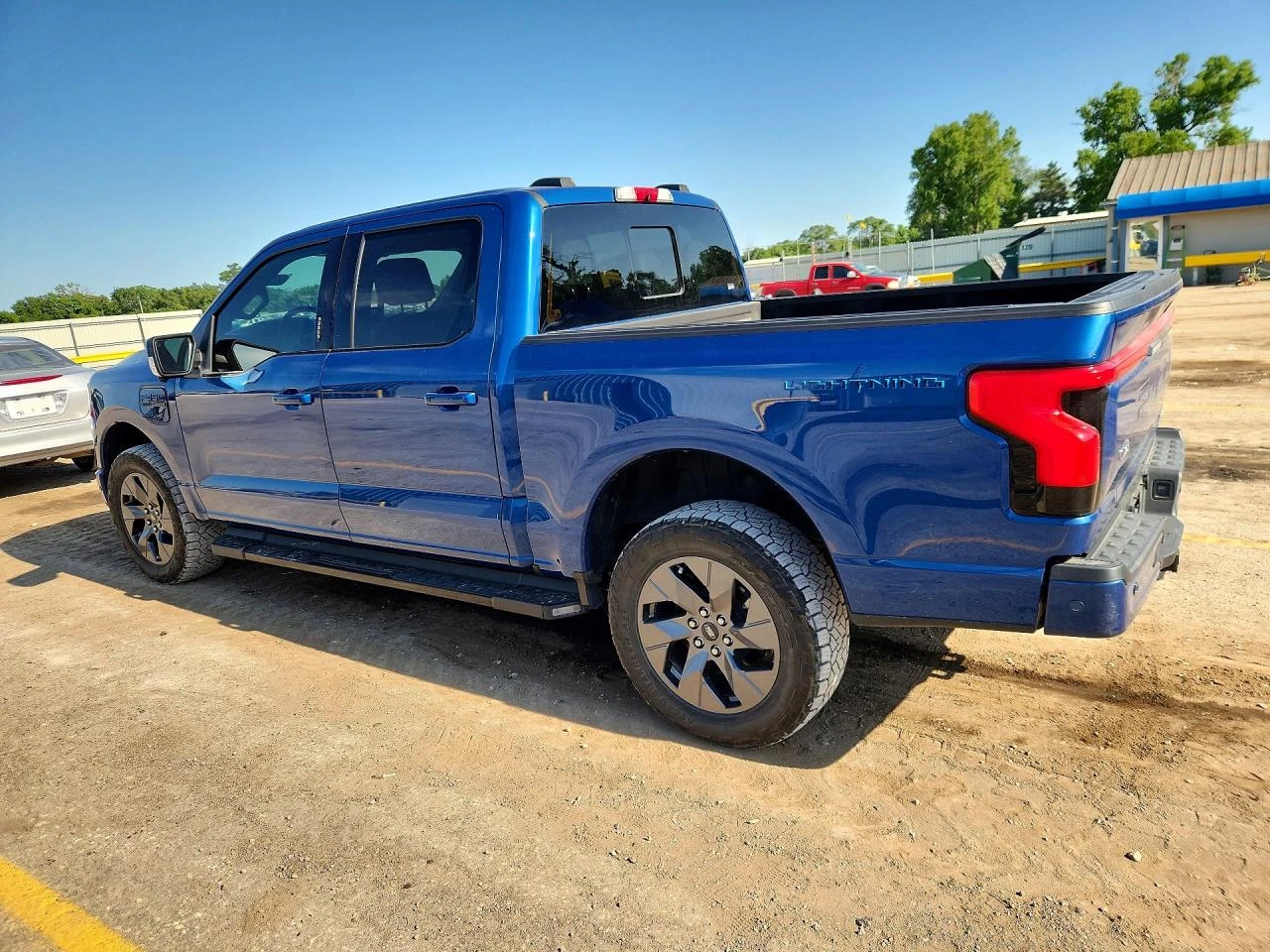 Ford F150 Lightning Pro, снимка 2 - Автомобили и джипове - 55288749
