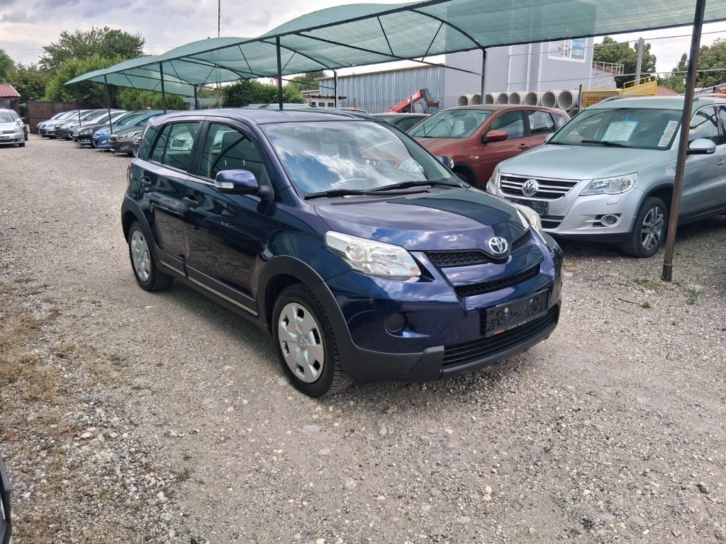 Toyota Urban Cruiser 4x4, снимка 2 - Автомобили и джипове - 55501522