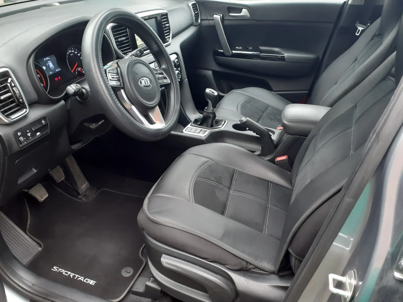 Kia Sportage Kia Sportage 1.6CRDI-КАМЕРА-CAR PLAY-ANDROID AUTO, снимка 12 - Автомобили и джипове - 55604535