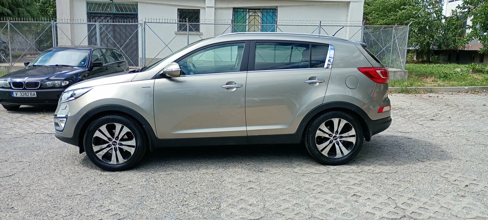 Kia Sportage 2.0D 4Х4, снимка 7 - Автомобили и джипове - 55618554