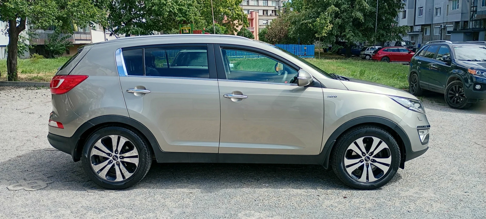 Kia Sportage 2.0D 4Х4, снимка 6 - Автомобили и джипове - 55618554