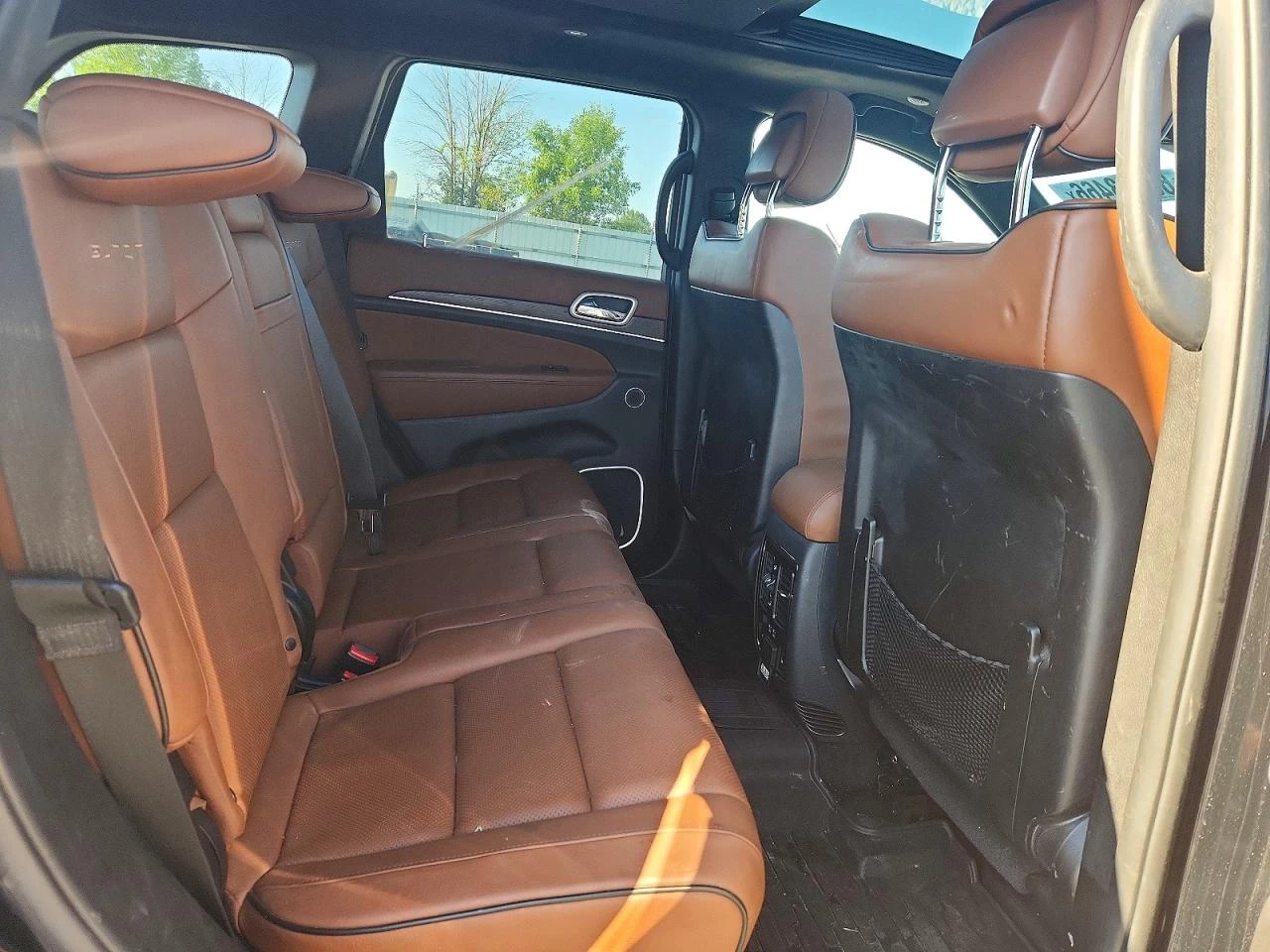 Jeep Grand cherokee 3.6l Summit, снимка 11 - Автомобили и джипове - 55802081