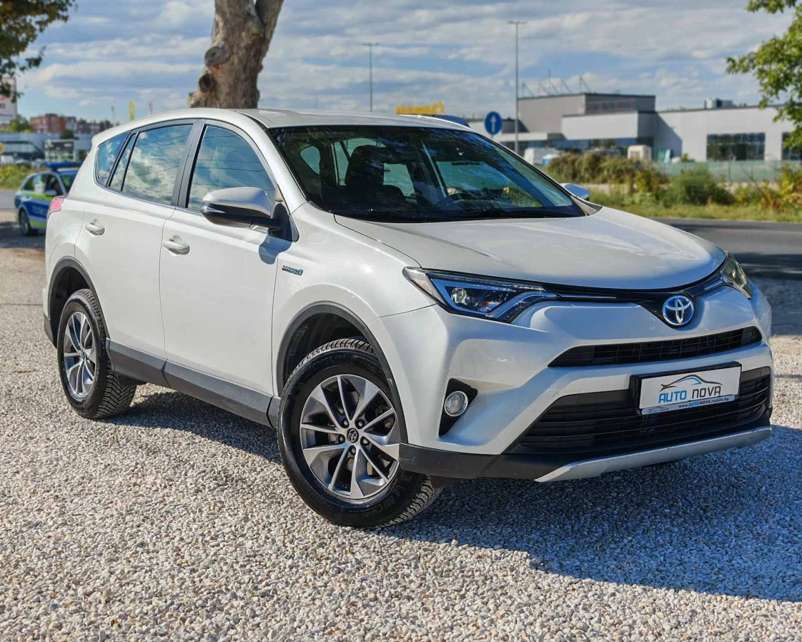 Toyota Rav4 2.5 197 К.С. ХИБРИД! АВТОМАТ! , снимка 15 - Автомобили и джипове - 56216904