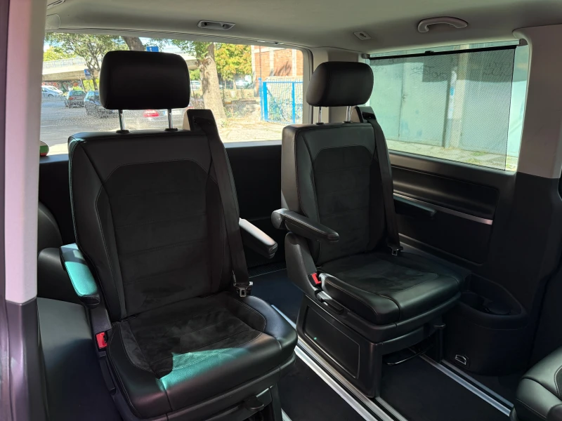 VW Multivan VW Multivan T6 Highline 204PS 4x4 DSG   FULL MAX, снимка 14 - Бусове и автобуси - 51780464