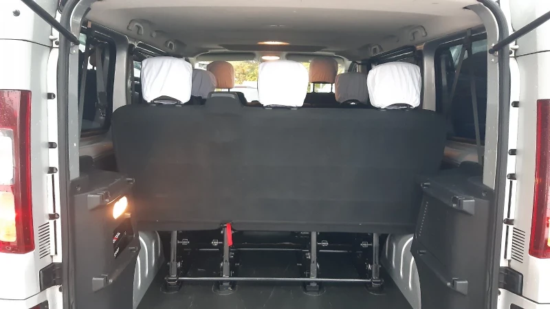 Renault Trafic 1, 6D-95 k.s.-8 места-ТОП състоние, снимка 7 - Бусове и автобуси - 52339303