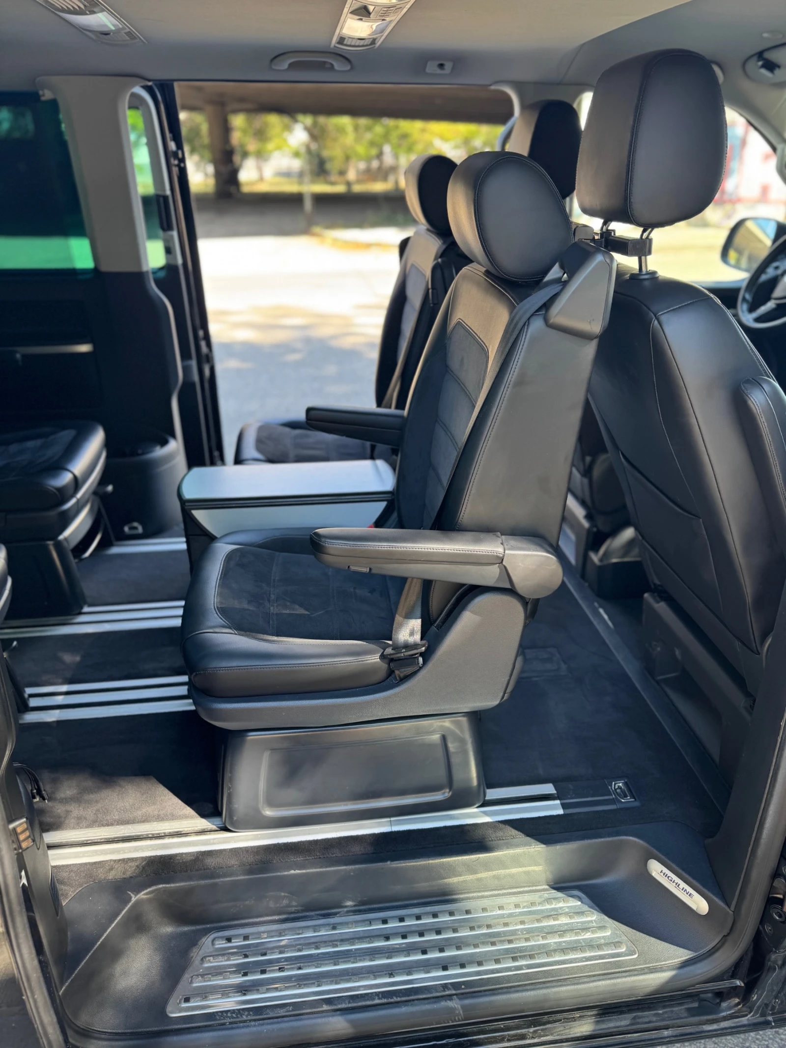 VW Multivan VW Multivan T6 Highline 204PS 4x4 DSG   FULL MAX | Mobile.bg   11