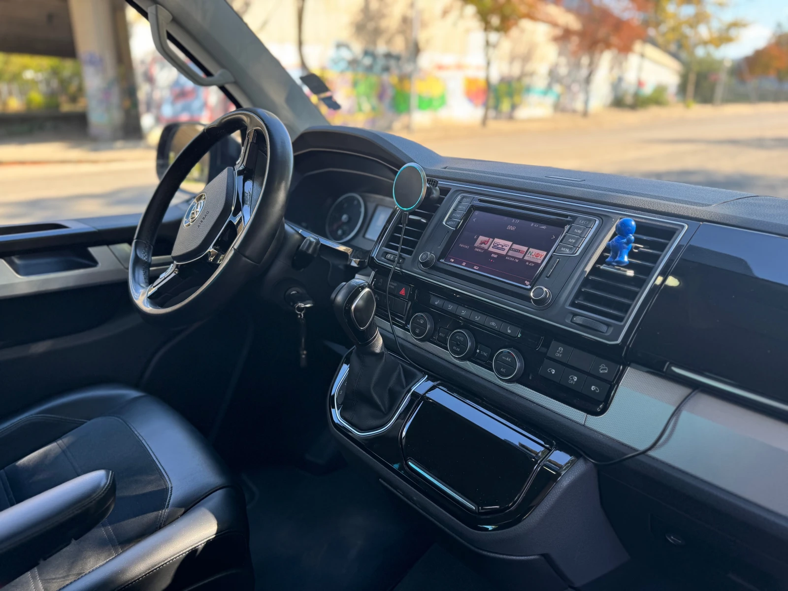 VW Multivan VW Multivan T6 Highline 204PS 4x4 DSG   FULL MAX - изображение 9