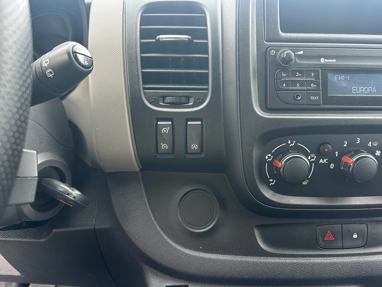 Renault Trafic 1, 6D-95 k.s.-8 �����-��� �������� | Mobile.bg � ����������� 12