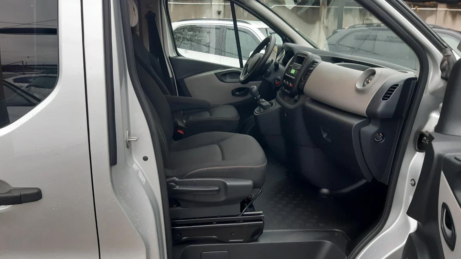 Renault Trafic 1, 6D-125 k.s.-8 -  | Mobile.bg   14