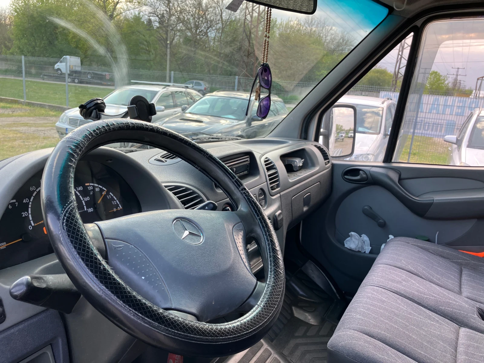 Mercedes-Benz Sprinter, снимка 10 - Бусове и автобуси - 53271886