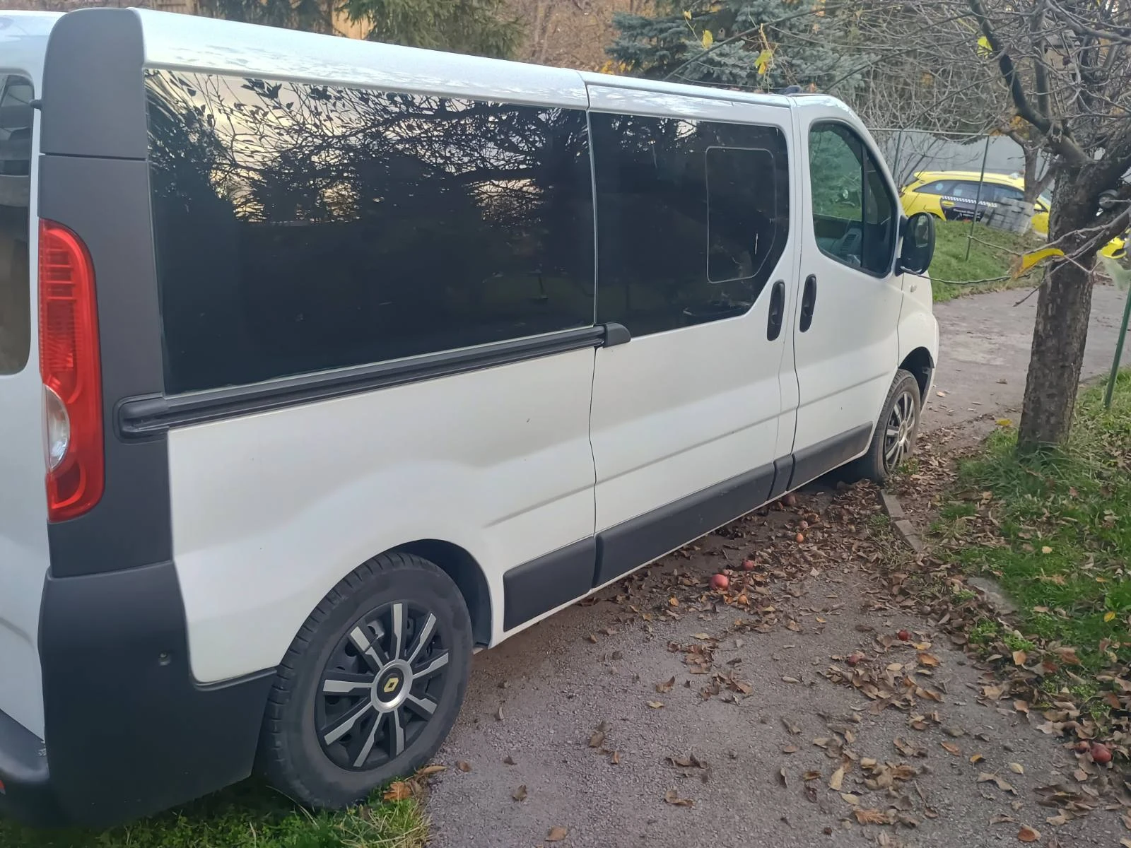 Renault Trafic, снимка 3 - Бусове и автобуси - 55574904