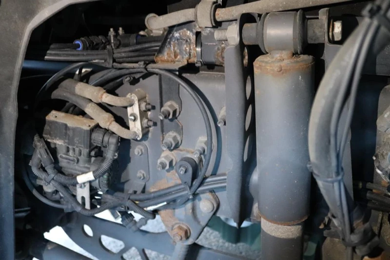 Volvo Fm 330 Retarder, снимка 16 - Камиони - 48989237