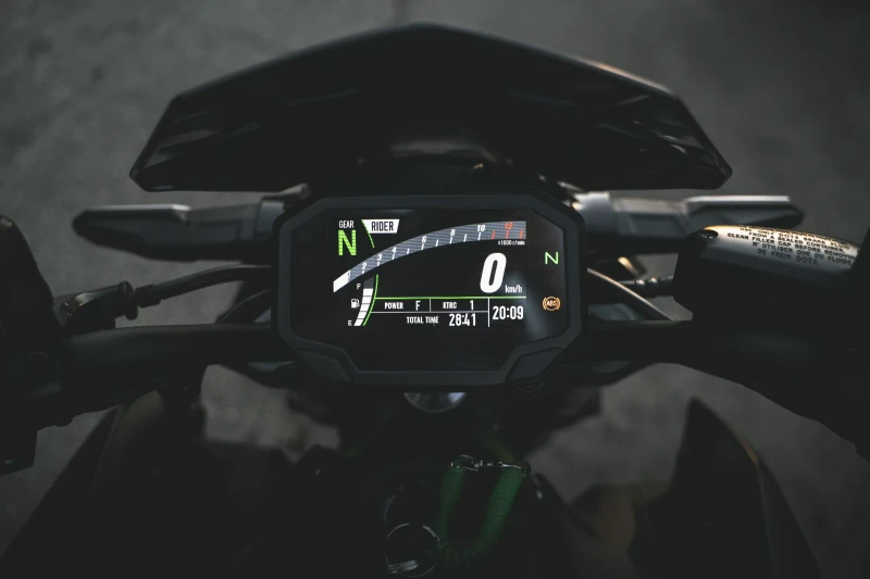 Kawasaki Z, снимка 5 - Мотоциклети и мототехника - 51596320