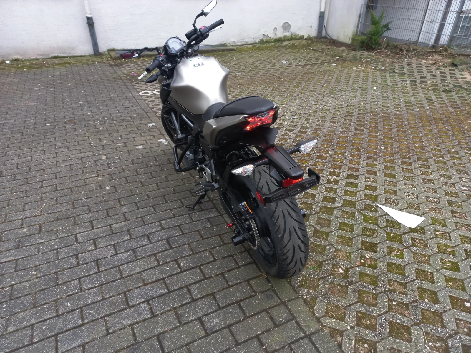 Kawasaki Z Z650i ABS - изображение 3