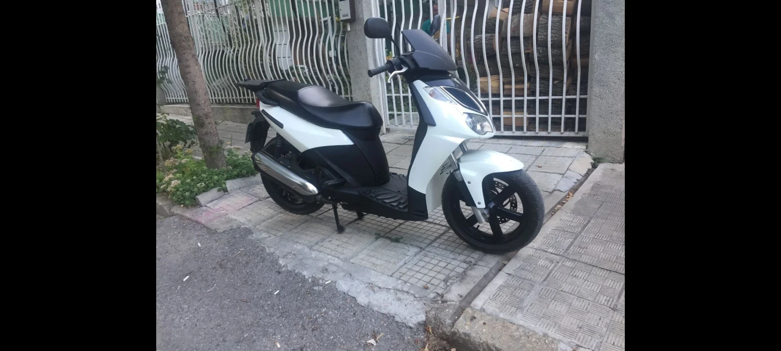 Aprilia 200