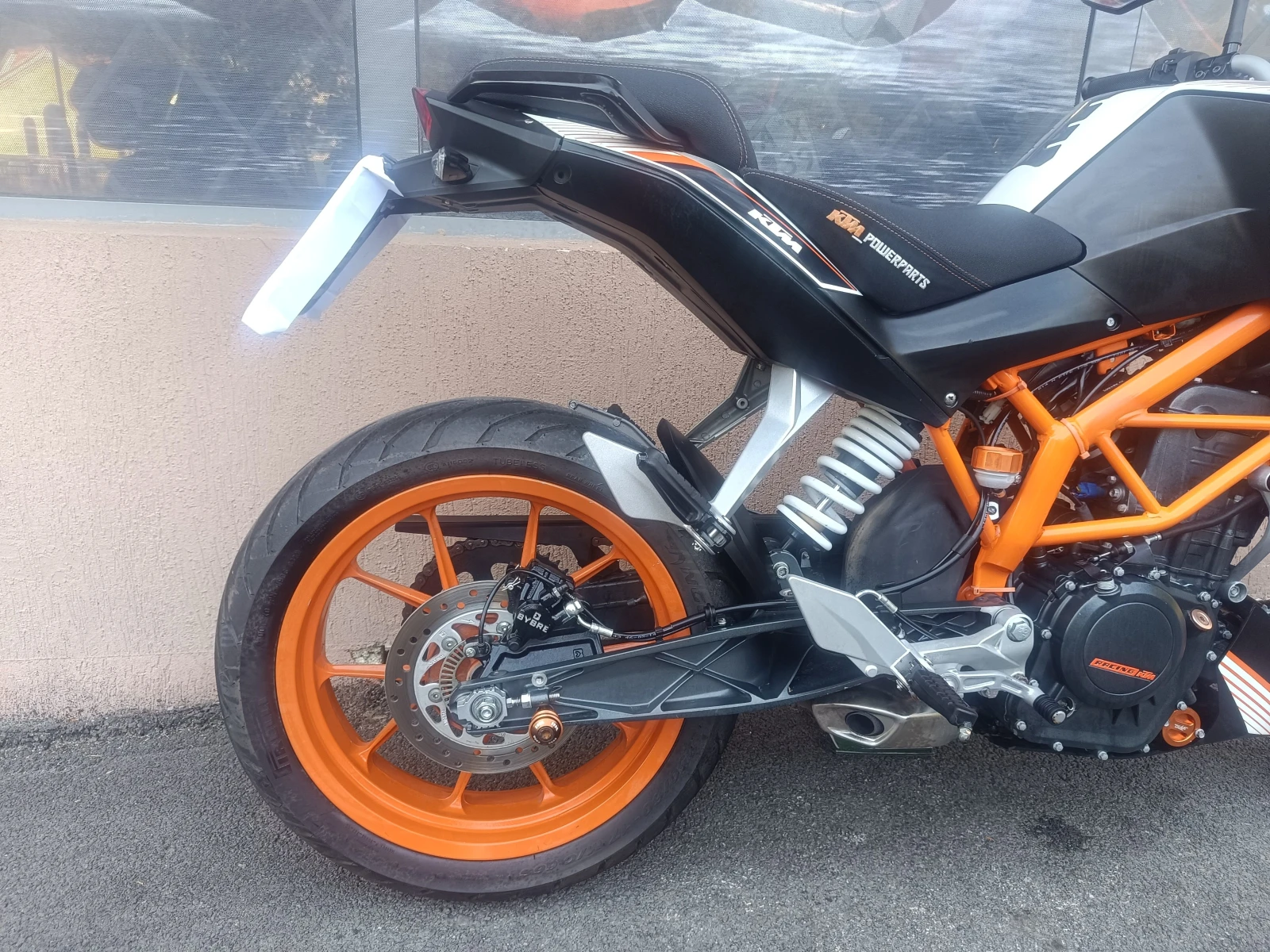 Ktm Duke 390 ABS  A2, снимка 9 - Мотоциклети и мототехника - 55329692
