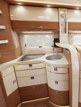 Кемпер Carthago chic c-line I 4.9 LE L , снимка 7