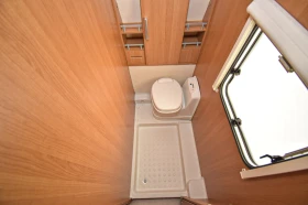 Каравана Knaus Sport 500+ форселт, снимка 8