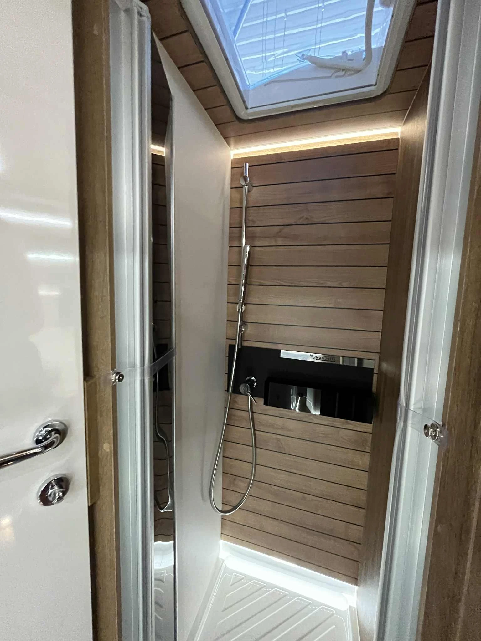 ������ Mobilvetta Krosser P86 LifePo4, ����� ���  | Mobile.bg � ����������� 6