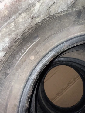 Гуми Зимни 205/60R16, снимка 3