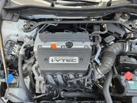 Honda Accord 2.4i-VTEC Дистроник Пълна сервизна история в ХОНДА, снимка 10