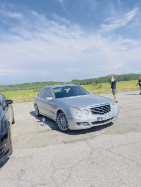 Mercedes-Benz E 270, снимка 2