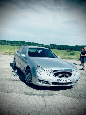Mercedes-Benz E 270, снимка 3