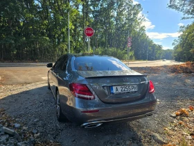 Mercedes-Benz E 220, снимка 10