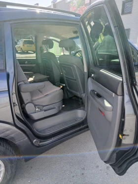 SsangYong Rodius, снимка 11