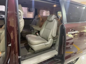 Kia Carnival 2.2D 9-Seater Luxury, снимка 7