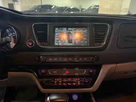 Kia Carnival 2.2D 9-Seater Luxury, снимка 12