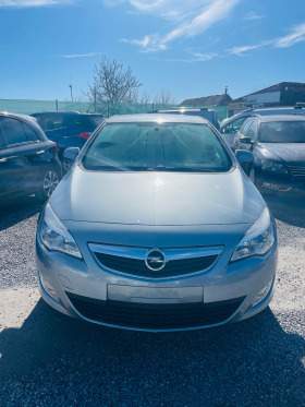 Opel Astra 1.4, снимка 2 - Автомобили и джипове - 45179845