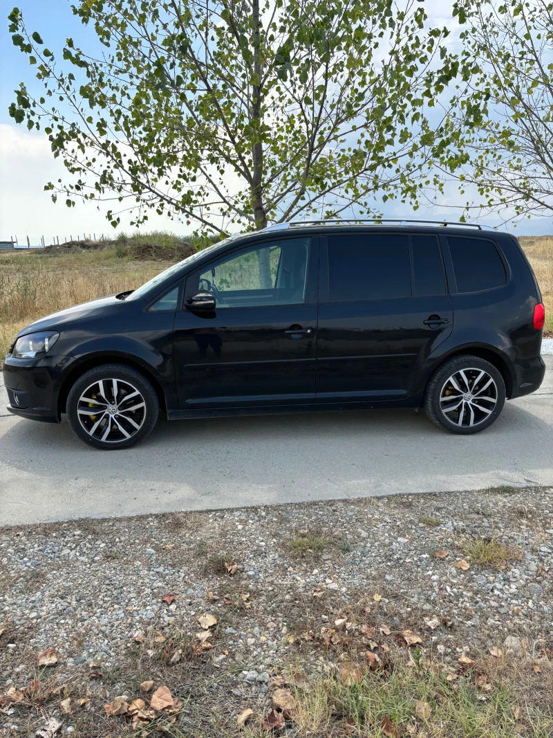 VW Touran, снимка 2 - Автомобили и джипове - 48382986