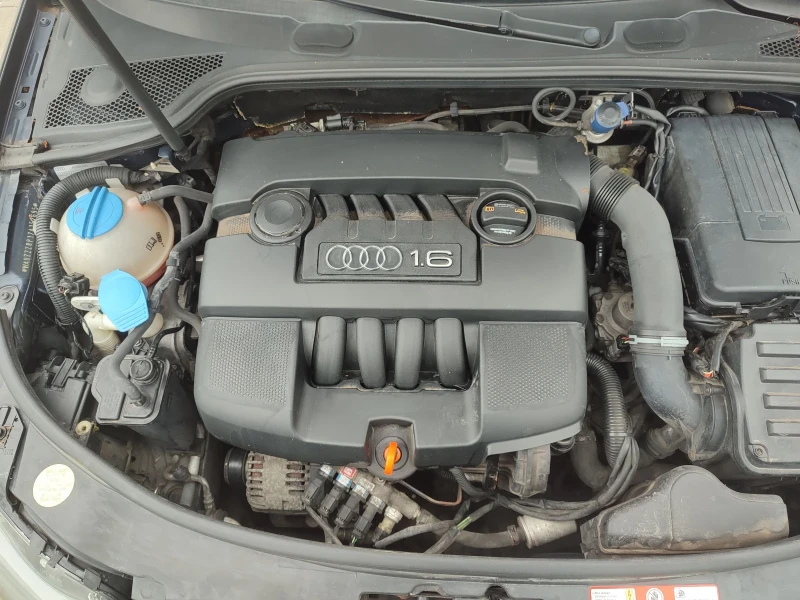 Audi A3 1.6i 102cv automatic , снимка 16 - Автомобили и джипове - 52303497