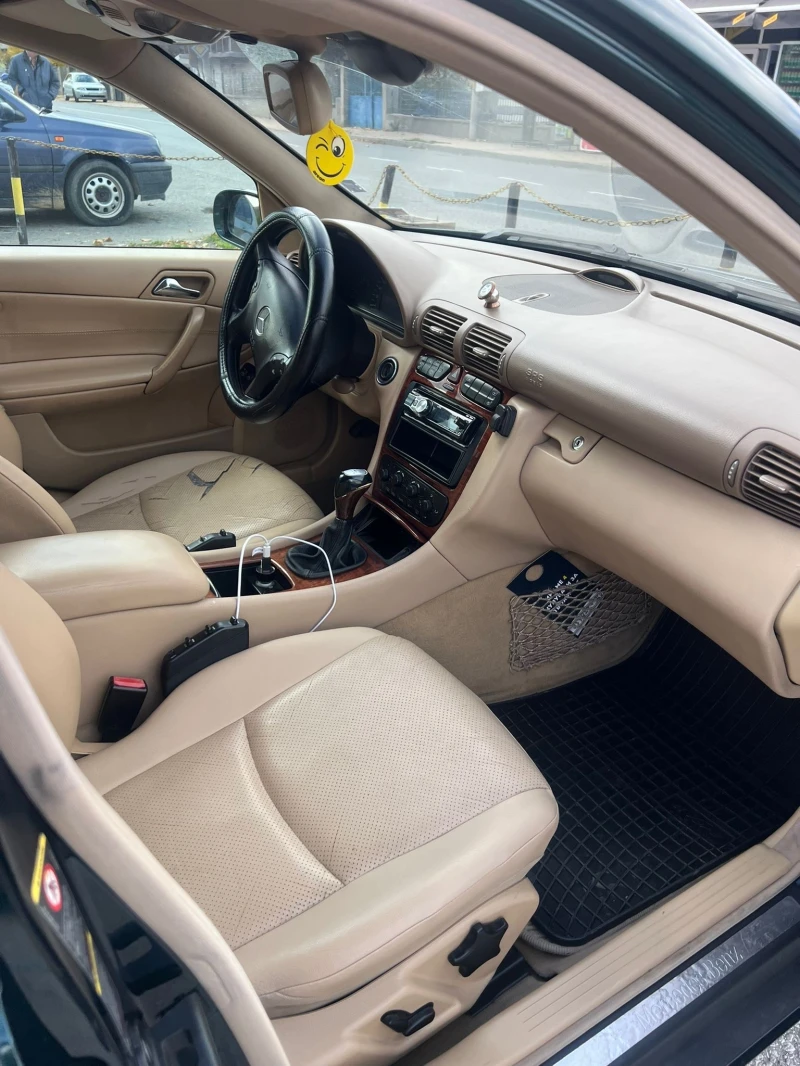 Mercedes-Benz C 270, снимка 5 - Автомобили и джипове - 52212519