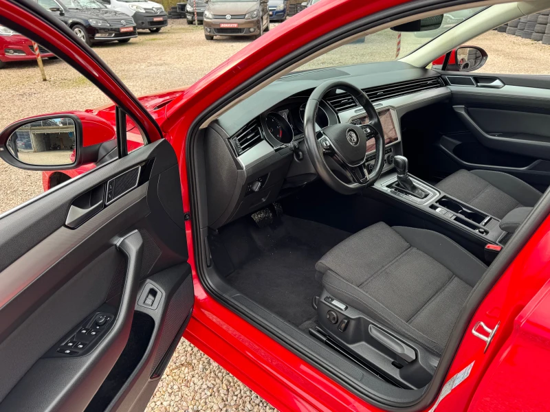 VW Passat ПЕРФЕКТЕН !!!!!!, снимка 8 - Автомобили и джипове - 52575294
