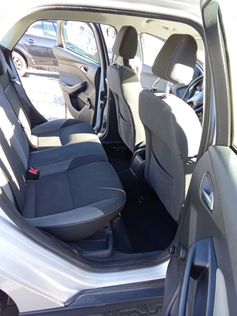 Ford Focus, снимка 12 - Автомобили и джипове - 52956388