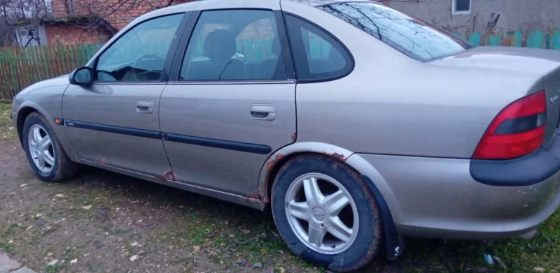 Opel Vectra, снимка 3 - Автомобили и джипове - 53276348
