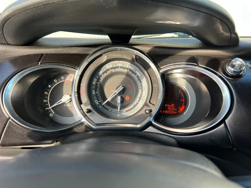 Citroen DS3 1.6i 120hp 4 cylinder, снимка 16 - Автомобили и джипове - 53404870