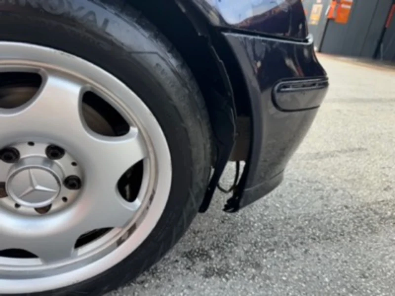 Mercedes-Benz C 220, снимка 3 - Автомобили и джипове - 53474766