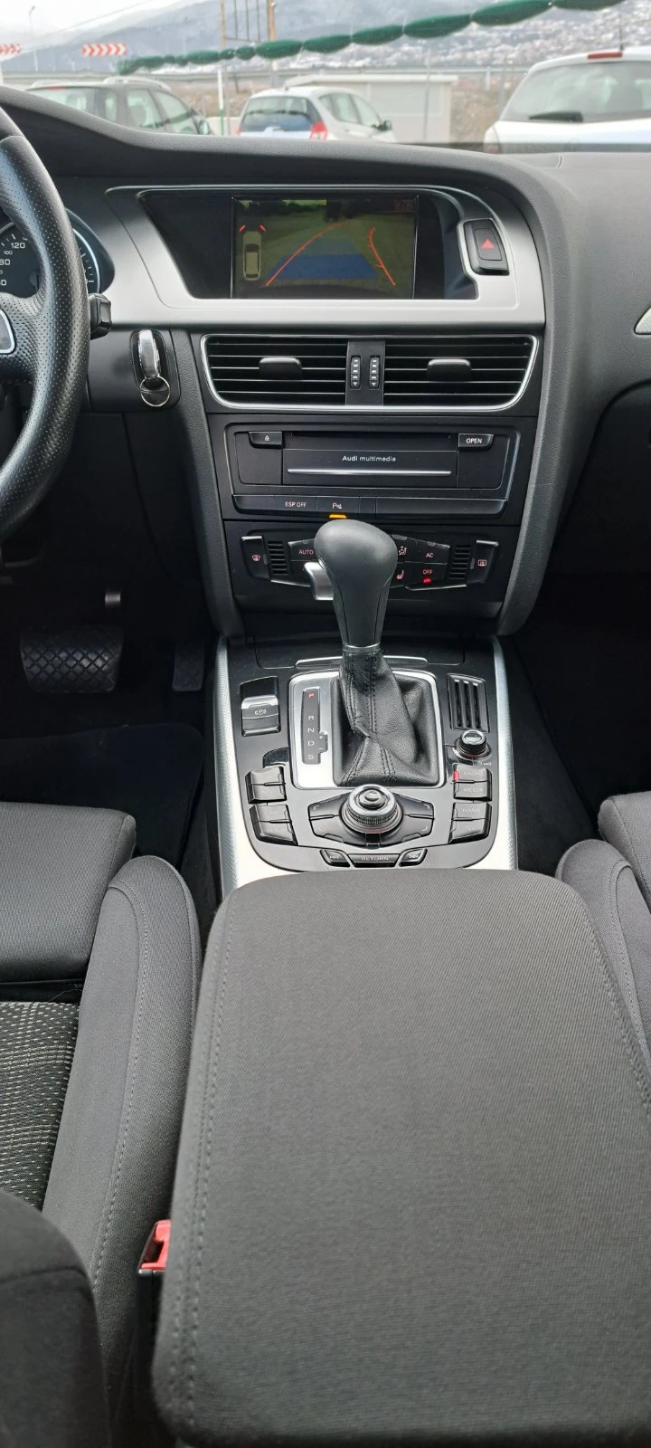 Audi A4 2.0D Нави Дистроник, снимка 13 - Автомобили и джипове - 49200863