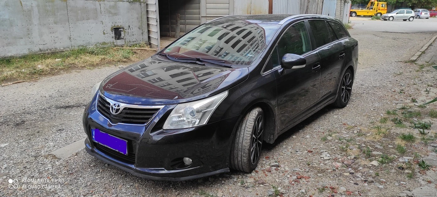 Toyota Avensis 1.8 - изображение 2